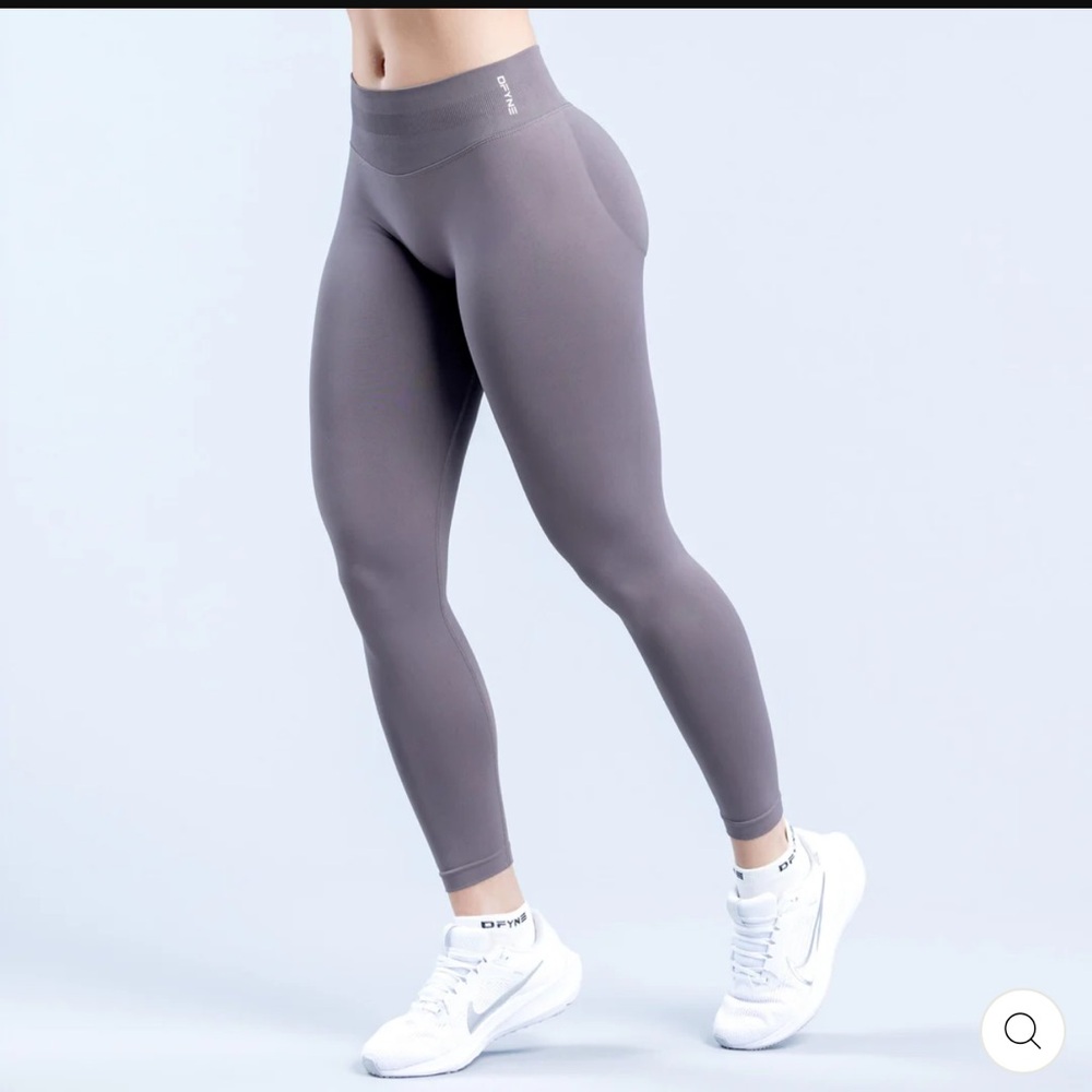 DFYNE Impact Leggings - Truffle - M